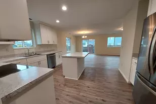 301 S Drake St, Silverton, OR 97381 - Photo 19