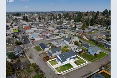 301 S 1st St. St, Silverton, OR 97381 - Photo 47