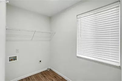 301 S 1st St. St, Silverton, OR 97381 - Photo 15