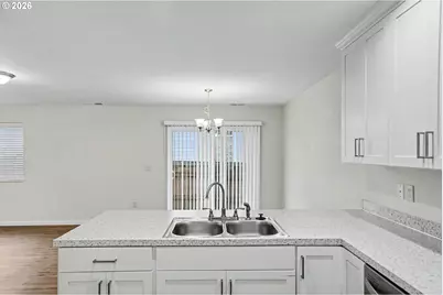 301 S 1st St. St, Silverton, OR 97381 - Photo 13