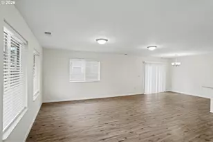 301 S 1st St St, Silverton, OR 97381 - Photo 5