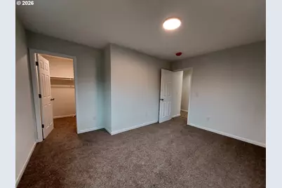 301 S Drake St, Silverton, OR 97381 - Photo 35