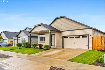 1555 Adams St, Independence, OR 97351 - Photo 3