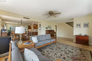 1389 Bayview Ave, North Bend, OR 97459 - Photo 7