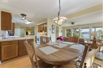 1389 Bayview Ave, North Bend, OR 97459 - Photo 13