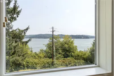 1389 Bayview Ave, North Bend, OR 97459 - Photo 29