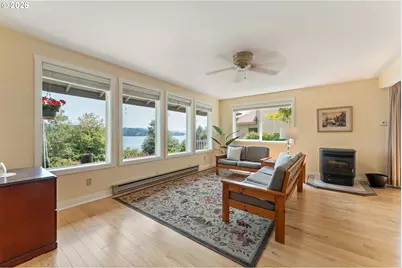 1389 Bayview Ave, North Bend, OR 97459 - Photo 5