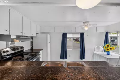 5335 Main St #34, Springfield, OR 97478 - Photo 5
