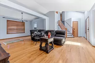 3816 NE 149th Ave, Portland, OR 97230 - Photo 3