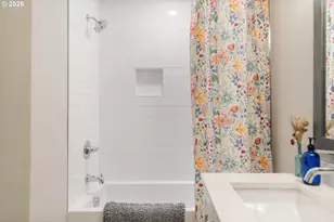 7659 N Westanna Ave, Portland, OR 97203 - Photo 9