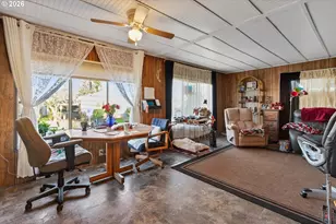 1225 W 10th Ave, Junction City, OR 97448 - Photo 9