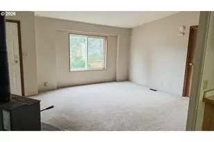 1040 NE 12th Ave, Rockaway Beach, OR 97136 - Photo 5