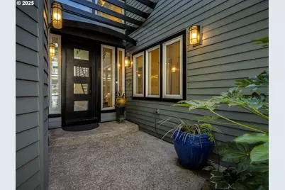 17210 Cedar Rd, Lake Oswego, OR 97034 - Photo 3