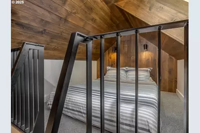 17210 Cedar Rd, Lake Oswego, OR 97034 - Photo 31