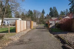 600 S Wynooski St, Newberg, OR 97132 - Photo 17