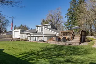 600 S Wynooski St, Newberg, OR 97132 - Photo 25