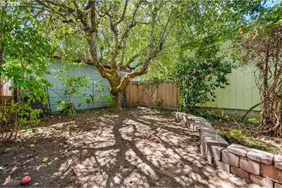 965 Polk St, Eugene, OR 97402 - Photo 33