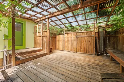 965 Polk St, Eugene, OR 97402 - Photo 31