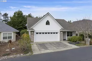 9 Waterford Downs, Florence, OR 97439 - Photo 3