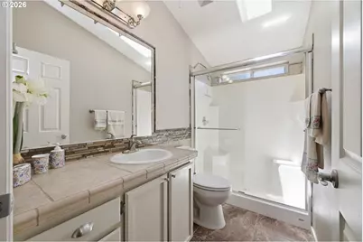 3220 Crescent Ave #33, Eugene, OR 97408 - Photo 31