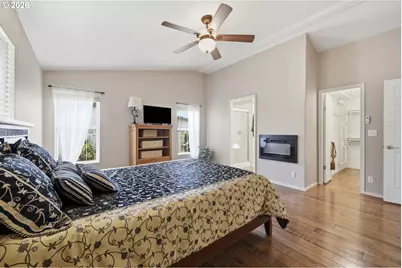 3220 Crescent Ave #33, Eugene, OR 97408 - Photo 5