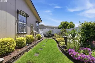 3220 Crescent Ave, Eugene, OR 97408 - Photo 39