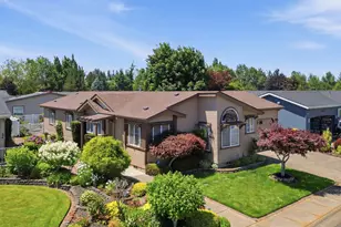 3220 Crescent Ave, Eugene, OR 97408 - Photo 1