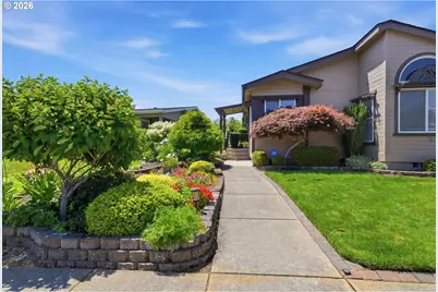 3220 Crescent Ave #33, Eugene, OR 97408 - Photo 7