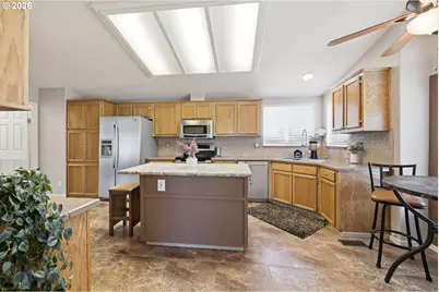 3220 Crescent Ave #33, Eugene, OR 97408 - Photo 13