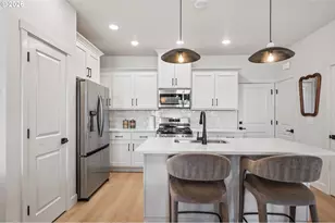 8148 SE Newberry St, Hillsboro, OR 97123 - Photo 7