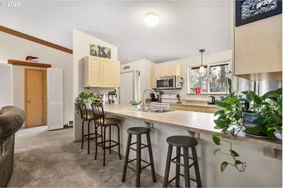 18870 Tuscarora Ln, Bend, OR 97702 - Photo 11