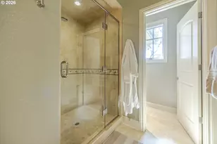 2325 Park Grove Dr, Eugene, OR 97408 - Photo 45