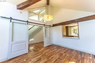 9765 SW Oaks Ln, Portland, OR 97224 - Photo 7