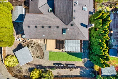 9765 SW Oaks Ln, Portland, OR 97224 - Photo 45