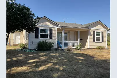 914 4th Ave, Sweet Home, OR 97386 - Photo 3
