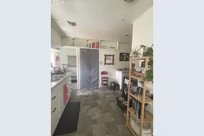 914 4th Ave, Sweet Home, OR 97386 - Photo 15
