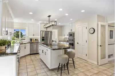 14212 S Mueller Rd, Oregon City, OR 97045 - Photo 11