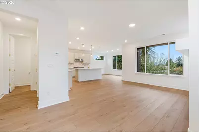 15985 SW Bluewater Ter, Tigard, OR 97224 - Photo 3