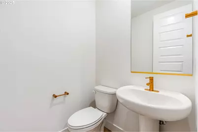 15985 SW Bluewater Ter, Tigard, OR 97224 - Photo 15