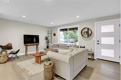 3708 Gilham Rd, Eugene, OR 97401 - Photo 41