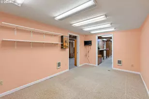 30700 S Hwy 170, Canby, OR 97013 - Photo 25