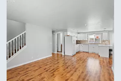 4366 NE Glencoe St NE, Salem, OR 97301 - Photo 9