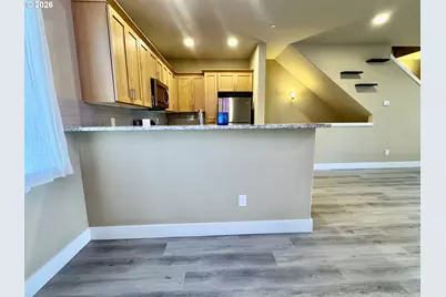 12086 SE Harold St, Portland, OR 97266 - Photo 7