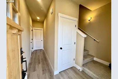 12086 SE Harold St, Portland, OR 97266 - Photo 3