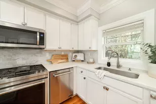 627 NE Randall Ave, Portland, OR 97232 - Photo 7