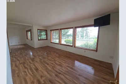 92094 Cape Arago Hwy S, Coos Bay, OR 97420 - Photo 11