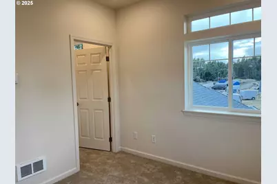 1575 37th St, Florence, OR 97439 - Photo 35