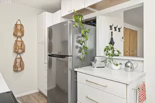 2106 NE Buffalo St, Portland, OR 97211 - Photo 11