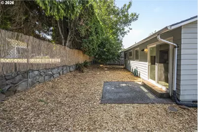 2106 NE Buffalo St, Portland, OR 97211 - Photo 21