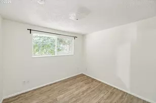 2106 NE Buffalo St, Portland, OR 97211 - Photo 15